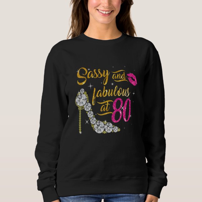 Sassi och svett vid 80 års ålder vid 80 års ålder t shirt (Framsida)