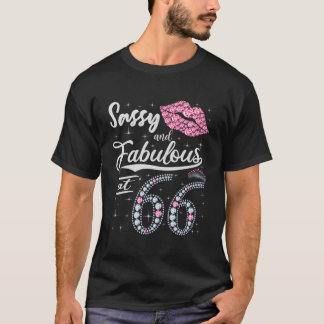 Sassy and Fabulous at 66 Th K Krona Läppar T Shirt