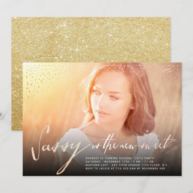 Sassy är den nya sötaren 16:e Födelsedagsfesten In Inbjudningar (Fram/baksida)