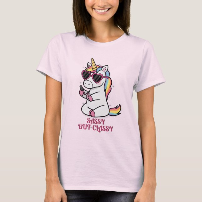 Sassy but Classy – Glam Unicorn T Shirt (Framsida)