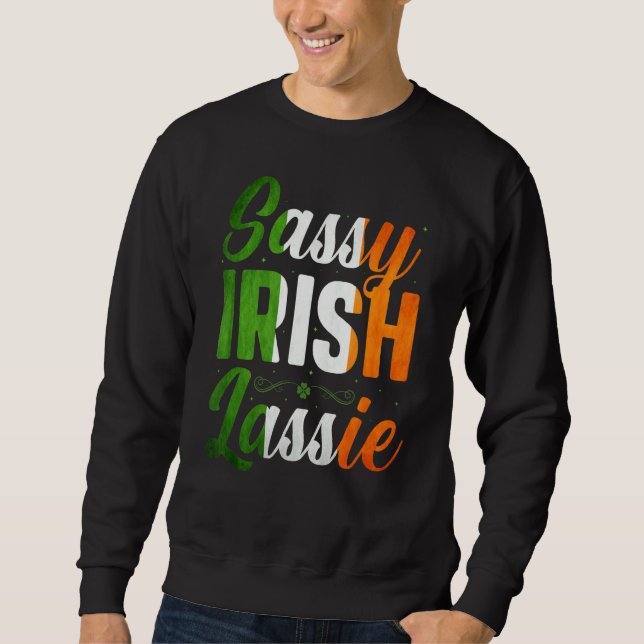 Sassy Irish Lassie Lycklig St patrick's day i mars Lång Ärmad Tröja (Framsida)