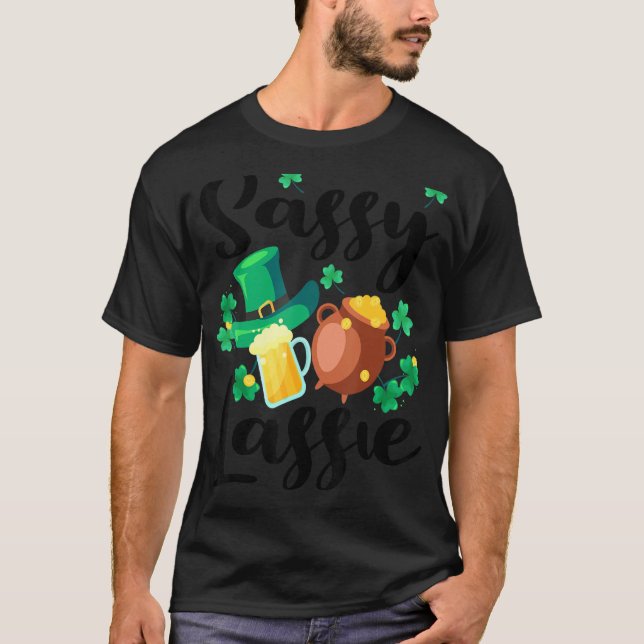Sassy Lassie St. Patrick dag Funny 3 T Shirt (Framsida)