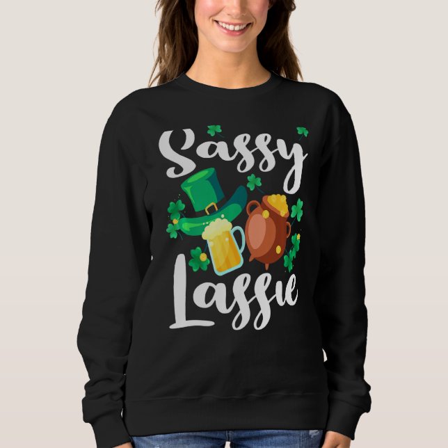 Sassy Lassie St. Patrick dag Funny 3 T Shirt (Framsida)