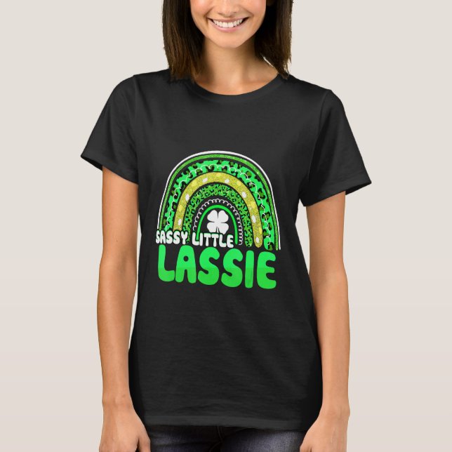 Sassy Little Lassie Boho Leopard Rainbow St Patric T Shirt (Framsida)