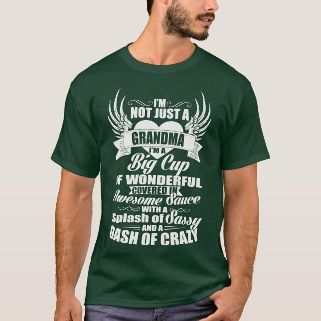 Sassy och underbar mormor t shirt (Framsida)