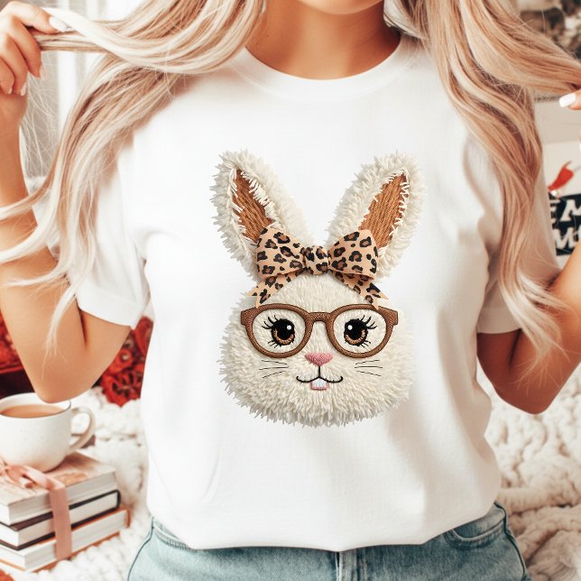 Sassy påskharbrillor leopardbågad slips för kvinno t shirt (Skapare uppladdad)