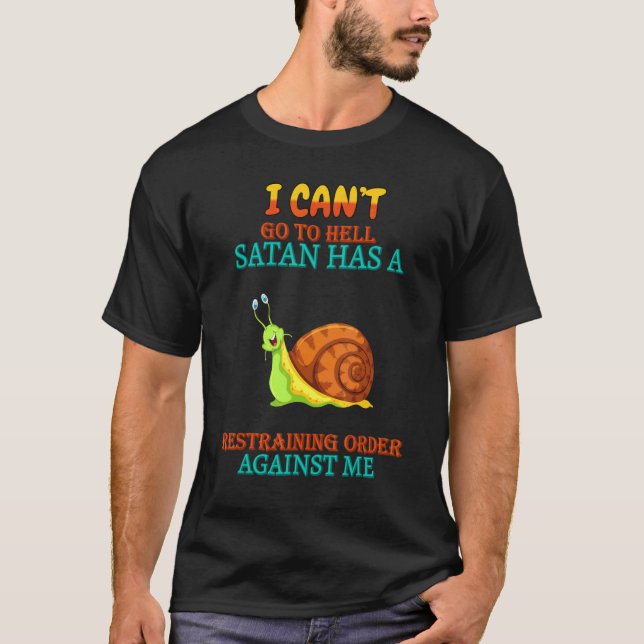 Satan har en rekreationsorder Sarkastic Ord på T Shirt (Framsida)