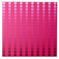 Satäng pricker - skuggar av fuchsia rosor