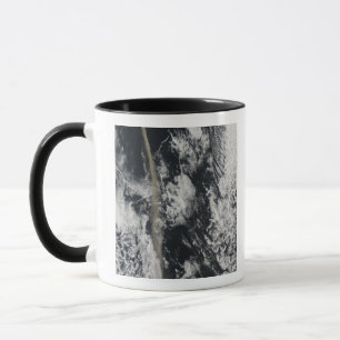 Satellit- beskåda av en aska putsar mugg