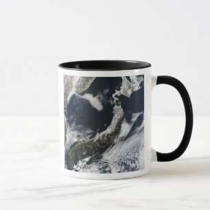 Satellit- beskåda av Japan Mugg