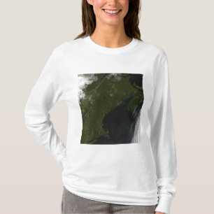 Satellit- beskåda av New England Tee Shirt