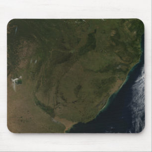 Satellit- beskåda av South America Musmatta