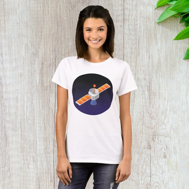Satellit i rymden t shirt (Skapare uppladdad)