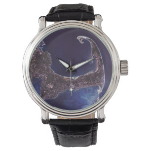 Satellit- uddtorsk fotograferar armbandsur