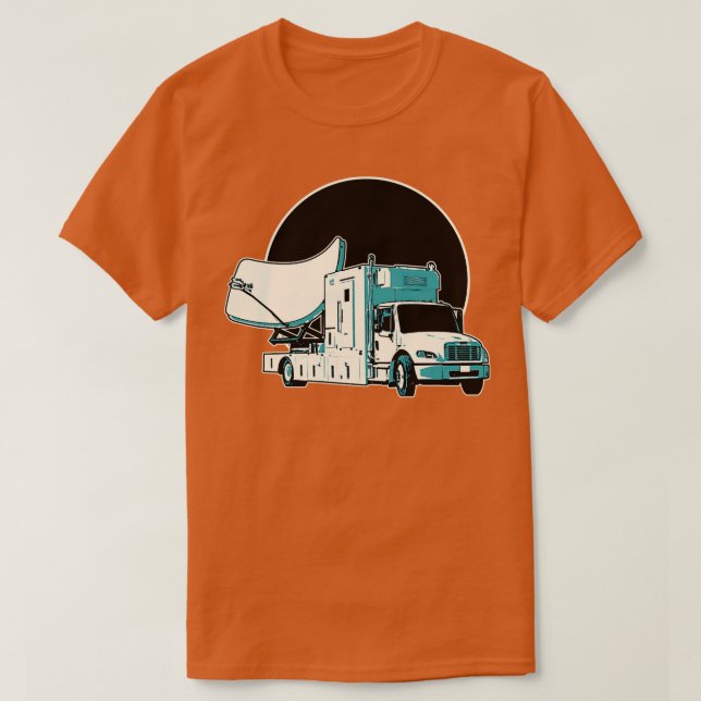 Satellite Lastbil Illustration T Shirt (Design framsida)