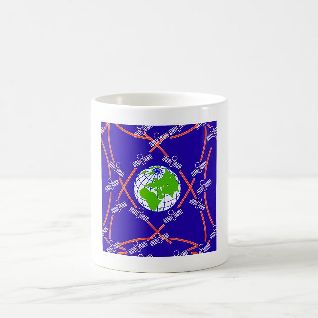 Satelliter som kretsar kring jorden kaffemugg (Skapare uppladdad)