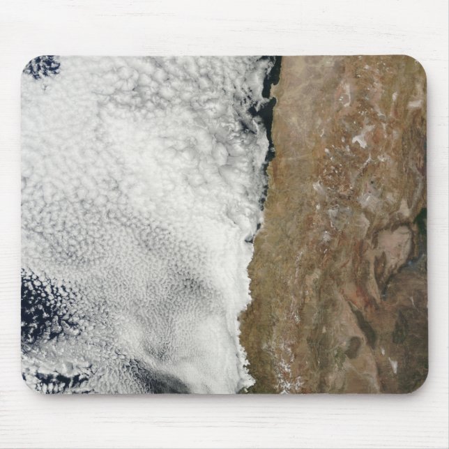 Satellitvy över bergen i Andes Musmatta (Framsidan)