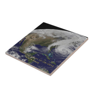 Satellitvy över orkanen Sandy Kakelplatta