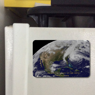 Satellitvy över orkanen Sandy Magnet