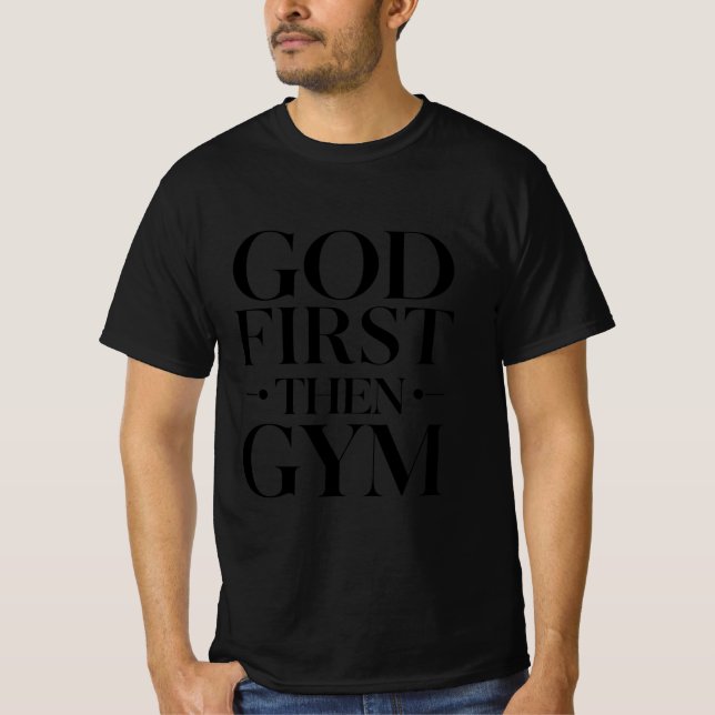 Sätt Gud först och allt annat faller på plats T Shirt (Framsida)