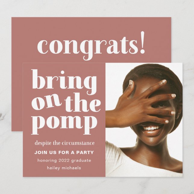 Sätt på Pomp One Photo Grad Party Ro Inbjudningar (Fram/baksida)