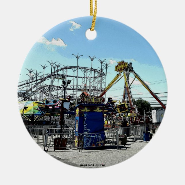 Sätter på land den gammala fruktträdgården för julgransprydnad keramik (Framsidan)