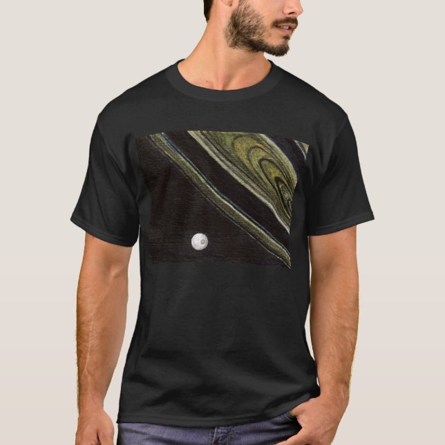 Saturn and Tethys t-shirt (Framsida)