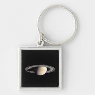 Saturn Fyrkantig Silverfärgad Nyckelring