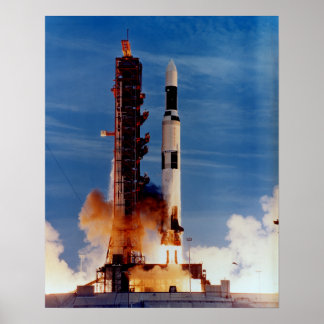 Saturn V startar Skylab Space Station Poster