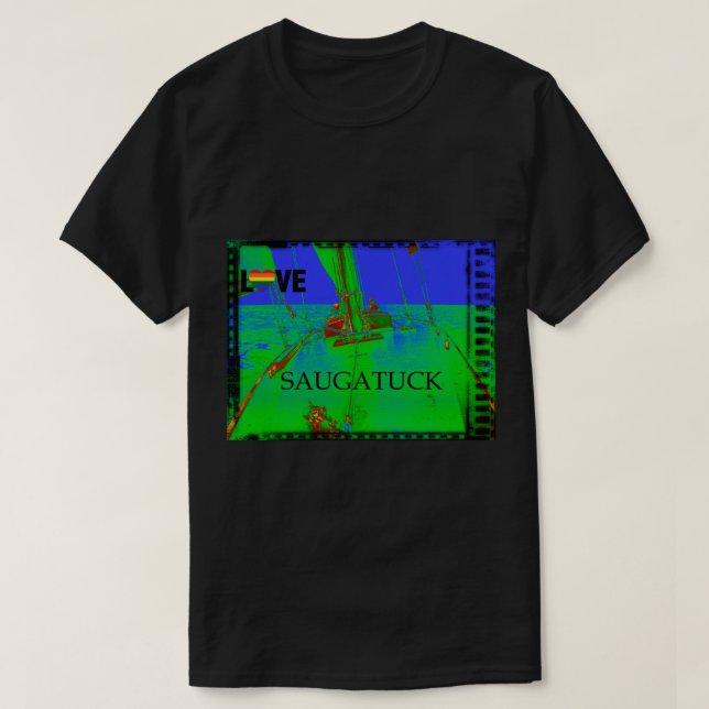 Saugatuck Michigan Sailing Shirt Rainbow Vintage T Shirt (Design framsida)
