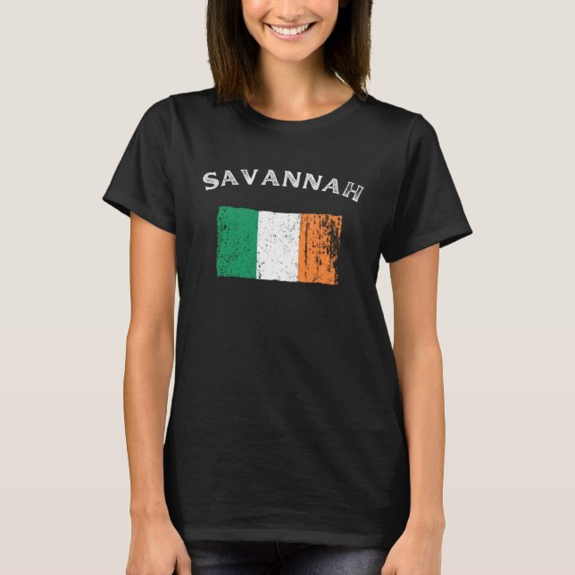 SAVANNAH GEORGIA Irish American Flag Badge T Shirt (Framsida)