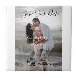Save the date simple minimal QR scan code details  Kakelplatta