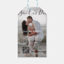 Save the date simple minimal QR scan code details  Presentetikett