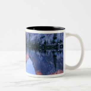 Sawtooth Wilderness, Idaho. USA. Cumulusmoln Två-Tonad Mugg