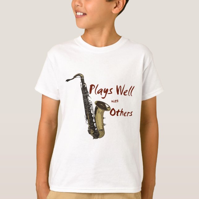 Saxofon spelar bra med andra t-shirt (Framsida)