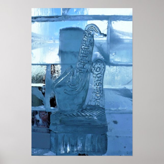 Saxophone Ice Sculpture, Quebec, Kanada Poster (Framsidan)