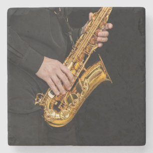 Saxophone Player händer saxophonist spelar jazz Stenunderlägg