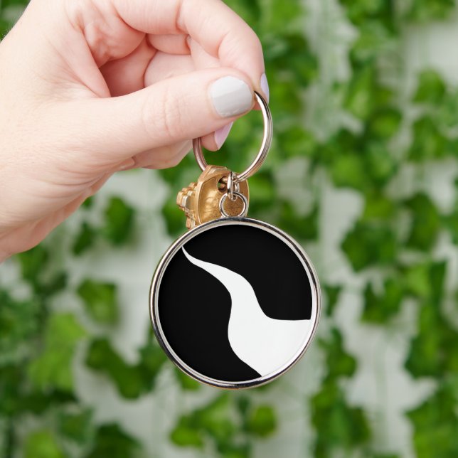 SCA Mörk River Keychain Rund Silverfärgad Nyckelring (Hand)