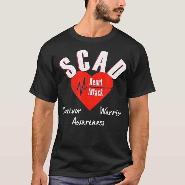 SCAD  Female Heart Attack Warrior Surgery Survivor T Shirt (Framsida)