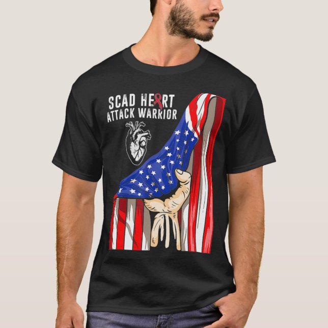 SCAD Heart Attack Survivor Art US Warrior Awarenes T Shirt (Framsida)