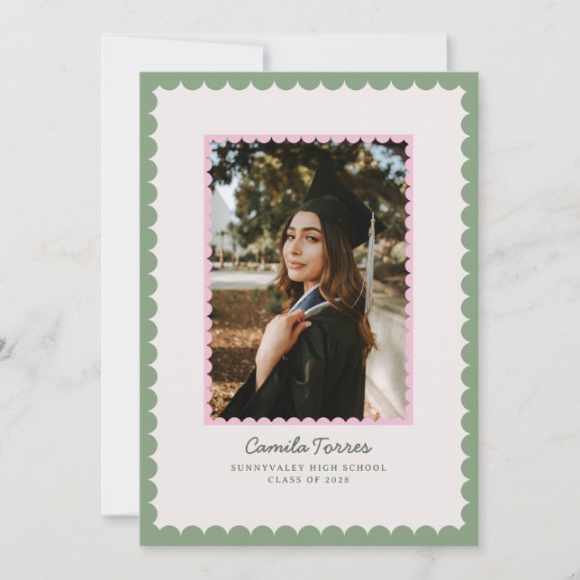 Scalloped Frame Graduation Photo Announcement Inbjudningar (Framsida)