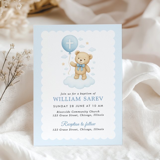Scalloped Nalle Boy Baptism-inbjudan Inbjudningar (Adorable baptism invite for boy with teddy and stars—soft neutral setting for sweet celebration)