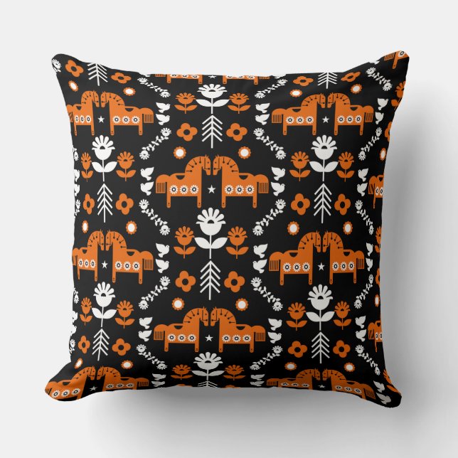 Scandinavian Horse Folk Art Kudde (Framsida)