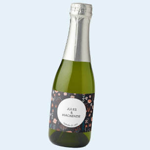 Scandinavian Summer Flowers Mörk Boho Bröllop