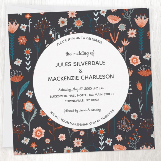 Scandinavian Summer Flowers Mörk Bröllop Inbjudningar (Scandinavian style dark floral peach teal and black wedding invitation)