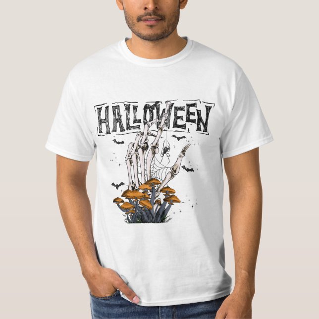 Scarily Snyggt Halloween Shirts T Shirt (Framsida)