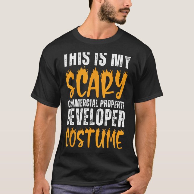 Scary Commercial Egendom Developer Costume Funny T Shirt (Framsida)