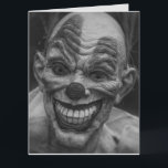 SCARY EVIL CLOWN BIRTHDAY SWEEAMS-kort Kort<br><div class="desc">SCARY BIRTHDAY CLOWN SWEET DREAMS OVERSIZED CARD. (OCKSÅ TILLGÄNGLIGT I MINDRE STORLEKAR) FUNNY MEDDELANDE INSIDE.</div>