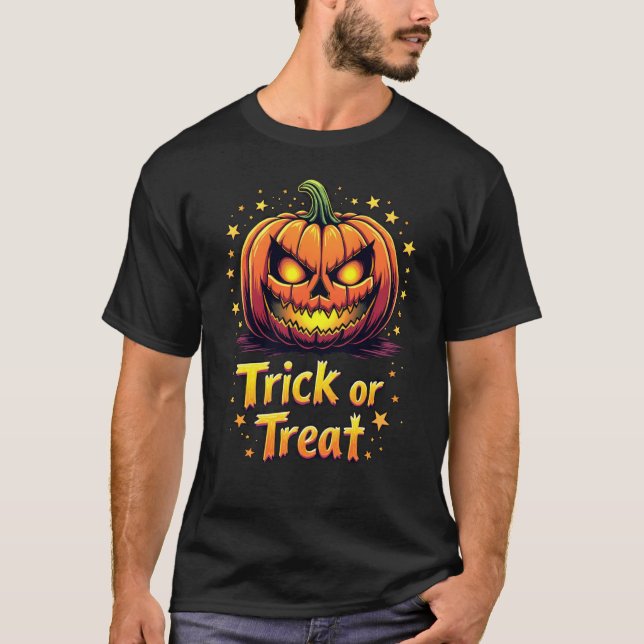 Scary Jack O' Lantern Bus eller godis T-Shirt (Framsida)