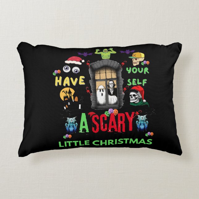Scary Little Christmas Horror Holiday Design   Prydnadskudde (Framsidan)